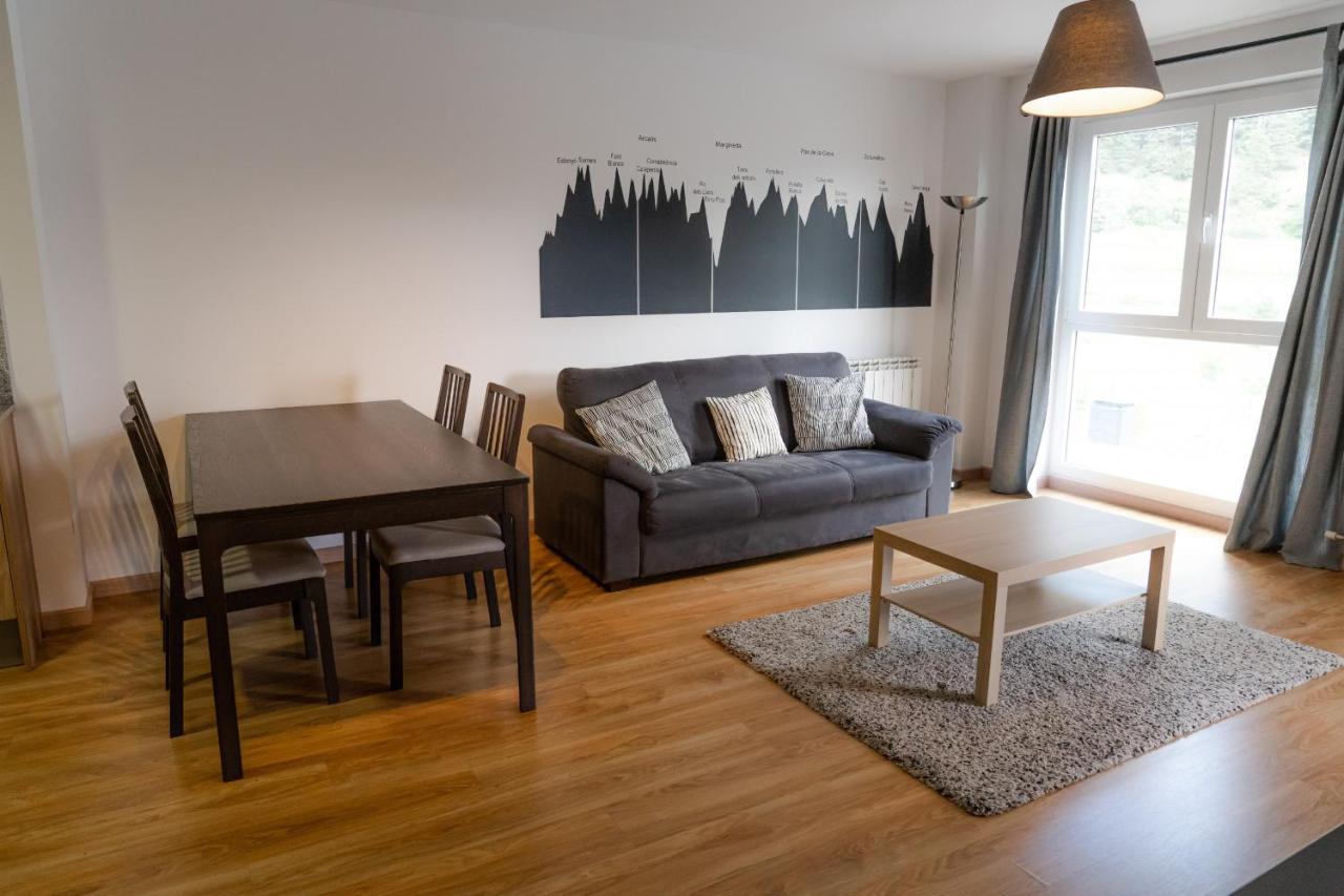 Apartamento Moderno El Bosque En Аринсал Экстерьер фото
