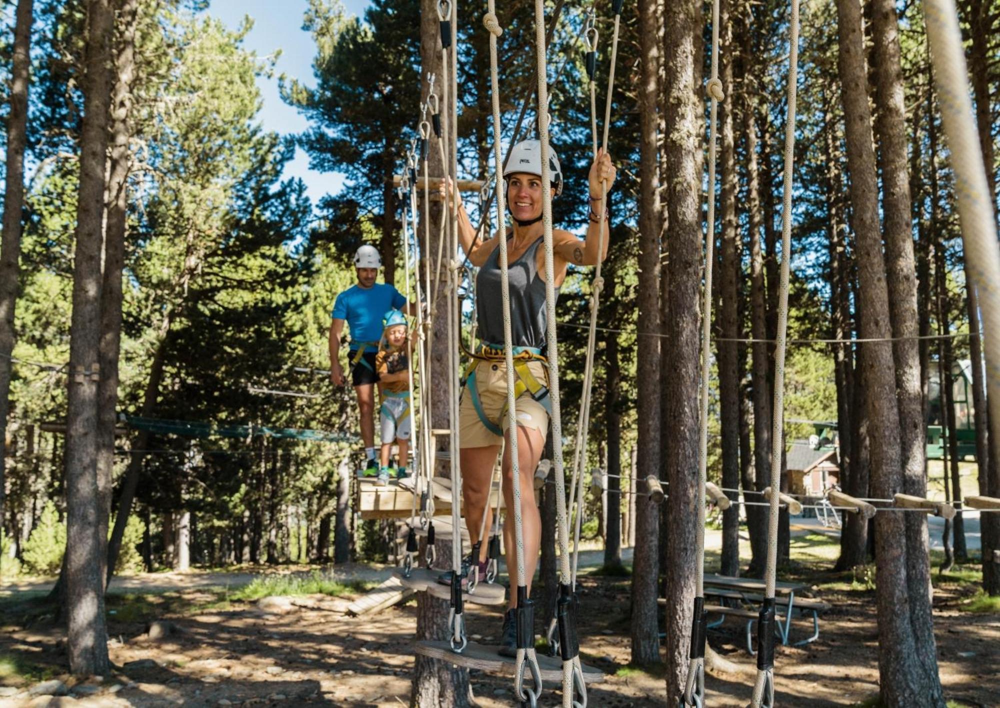 Apartamento Moderno El Bosque En Аринсал Экстерьер фото